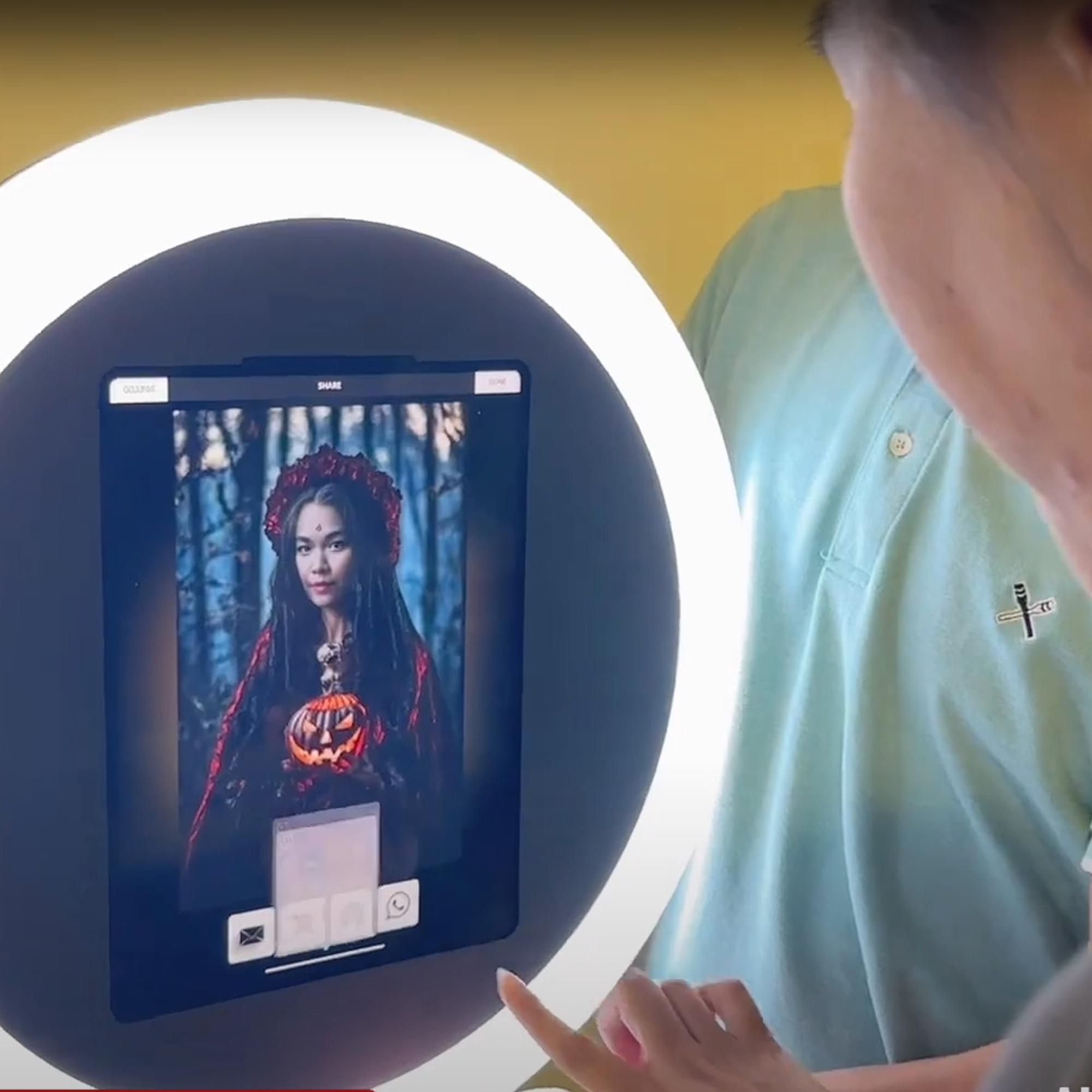 TRANSFORM GUESTS INTO SUPERHEROES & STARS WITH OUR AI RING ROAMER BOOTH! PORTABLE, CUSTOM-THEMED & PERFECT FOR DUBAI EVENTS. BOOK THIS VIRAL EXPERIENCE NOW!