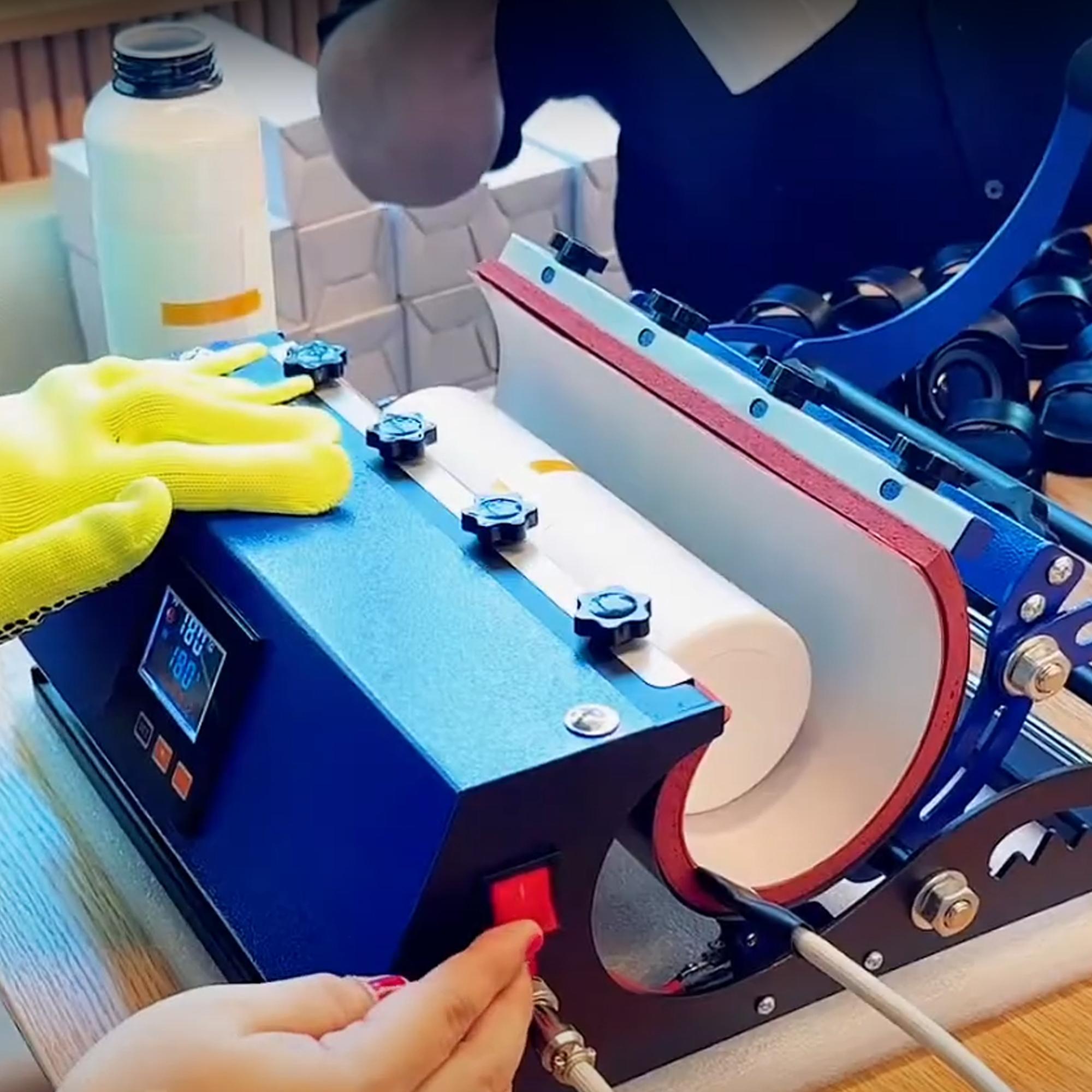 ONSITE BOTTLE PRINTING DUBAI: PERSONALIZE BOTTLES LIVE AT YOUR EVENT! BOOST BRAND RECALL WITH CUSTOMIZED KEEPSAKES. PERFECT FOR CORPORATE EVENTS & WEDDINGS. BOOK NOW!