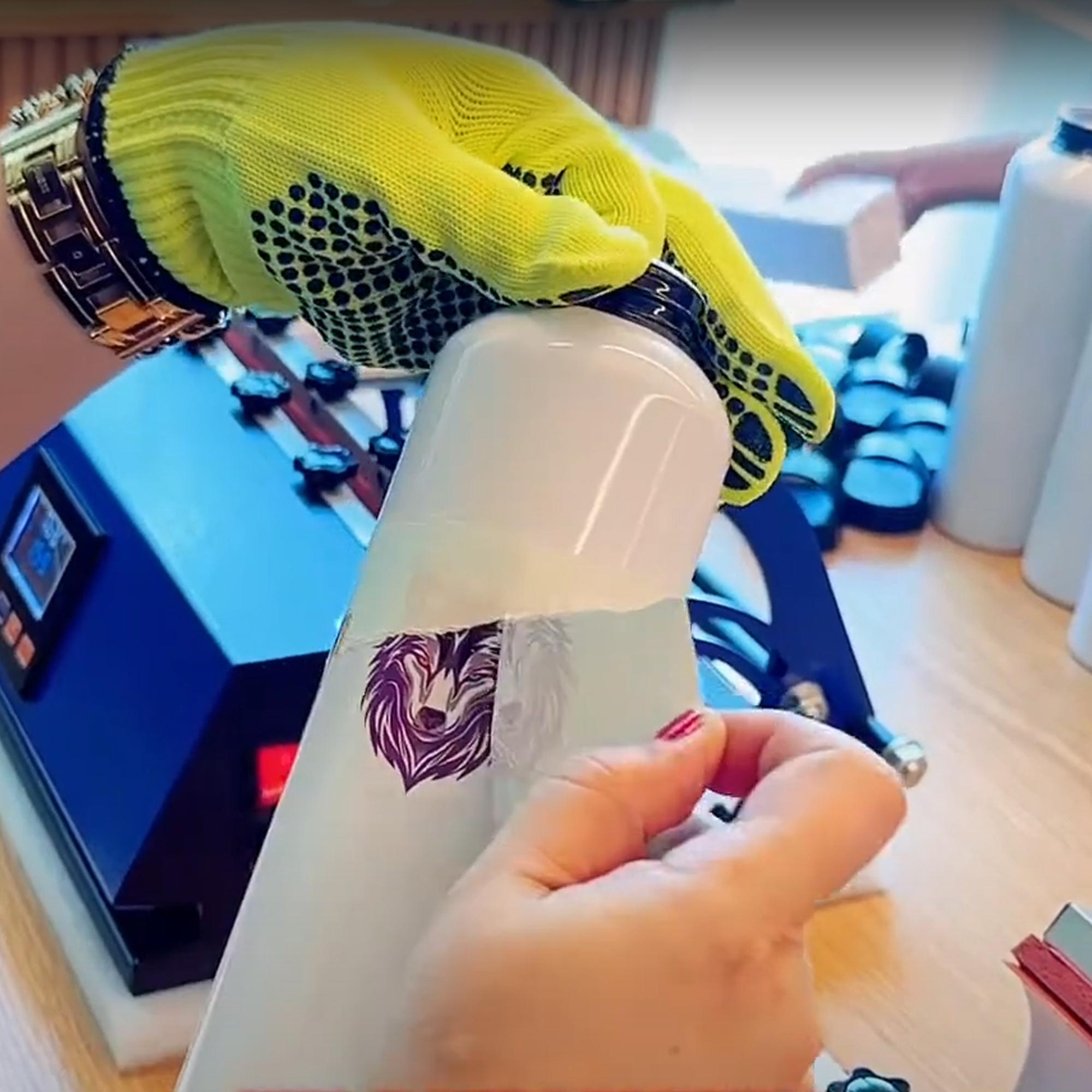 ONSITE BOTTLE PRINTING DUBAI: PERSONALIZE BOTTLES LIVE AT YOUR EVENT! BOOST BRAND RECALL WITH CUSTOMIZED KEEPSAKES. PERFECT FOR CORPORATE EVENTS & WEDDINGS. BOOK NOW!