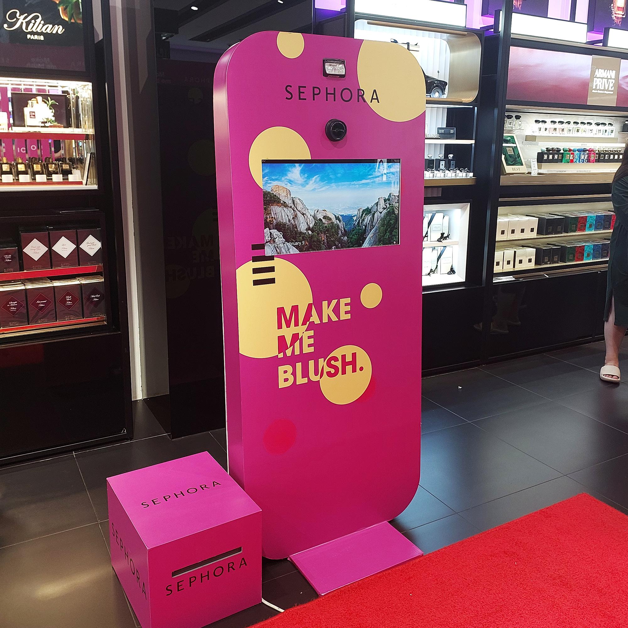 CLASSIC PHOTO BOOTH DUBAI, TRADITIONAL BOOTH HIRE UAE, WEDDING PHOTO BOOTH, CORPORATE EVENT BOOTH, INSTANT PRINT BOOTH, HD PHOTO BOOTH, REASONABLE PHOTO BOOTH