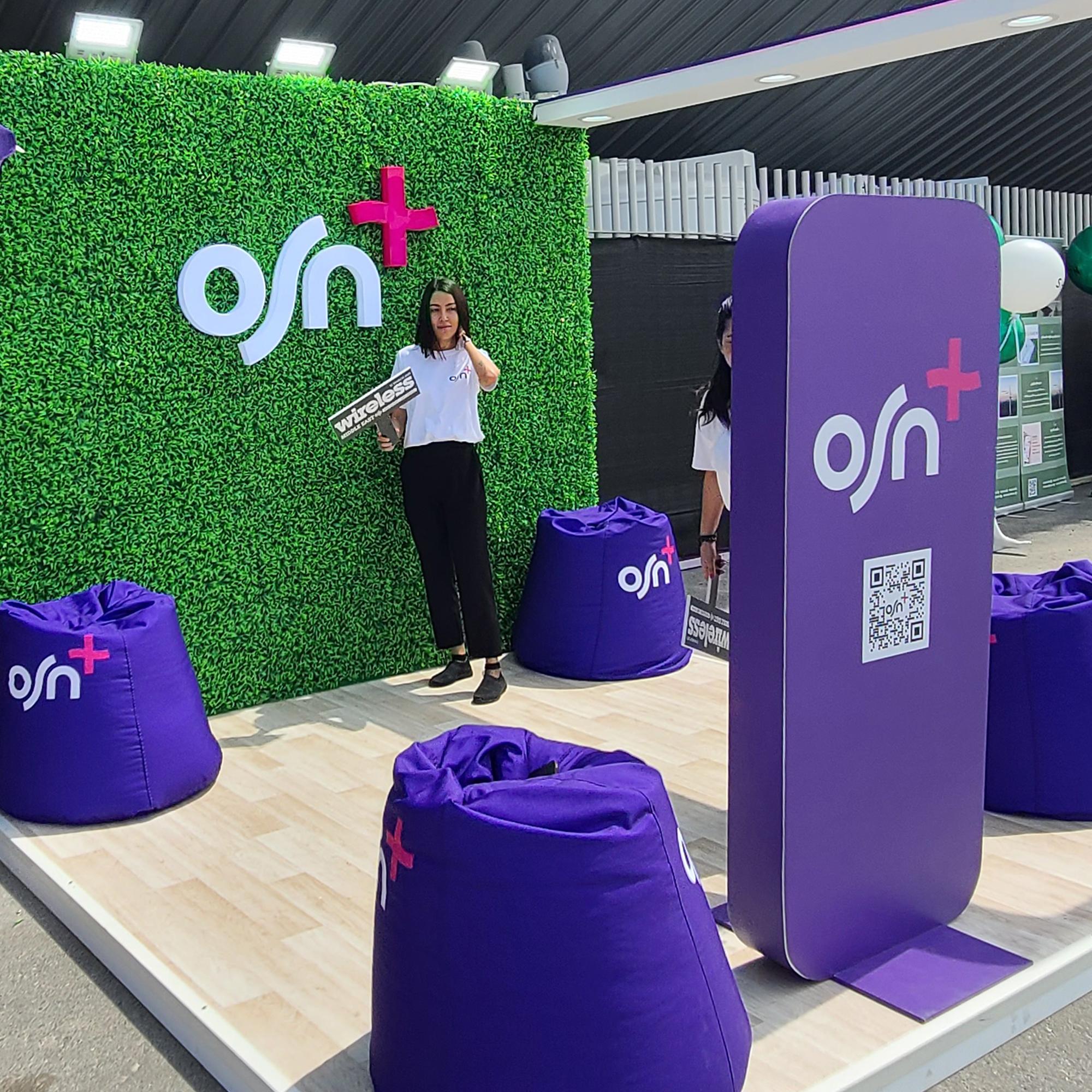 CLASSIC PHOTO BOOTH DUBAI, TRADITIONAL BOOTH HIRE UAE, WEDDING PHOTO BOOTH, CORPORATE EVENT BOOTH, INSTANT PRINT BOOTH, HD PHOTO BOOTH, REASONABLE PHOTO BOOTH