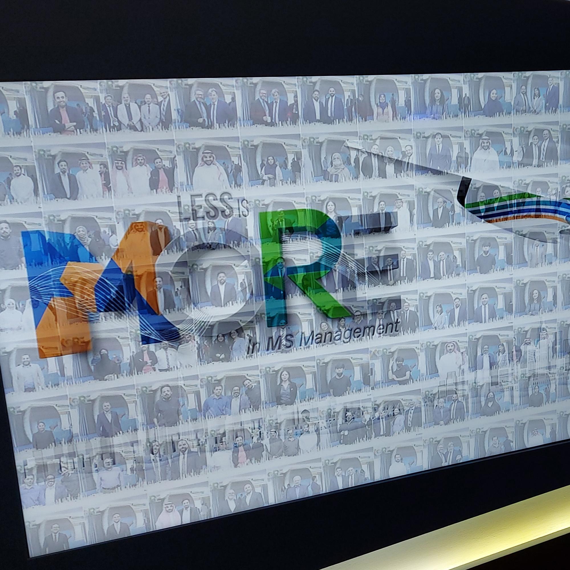 TURN PHOTOS INTO A STUNNING MASTERPIECE! IDEAL FOR CORPORATE EVENTS & WEDDINGS IN DUBAI. BOOK NOW!