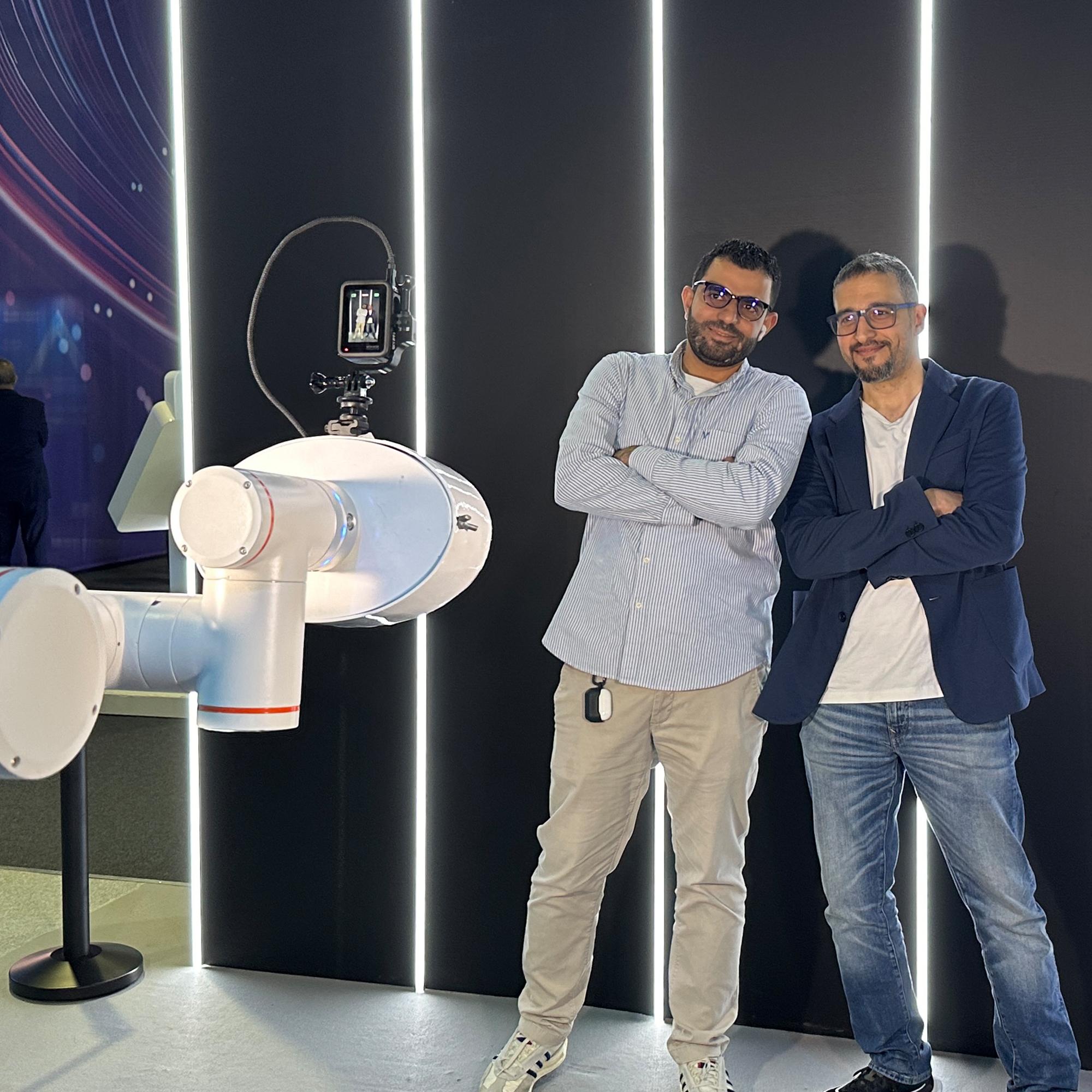 GLAMBOT DUBAI: HOLLYWOOD-STYLE SLOW-MOTION PHOTOBOOTH! PERFECT FOR LUXURY EVENTS & BRAND ACTIVATIONS. CREATE VIRAL, CINEMATIC CONTENT. BOOK NOW FOR UNFORGETTABLE MOMENTS!