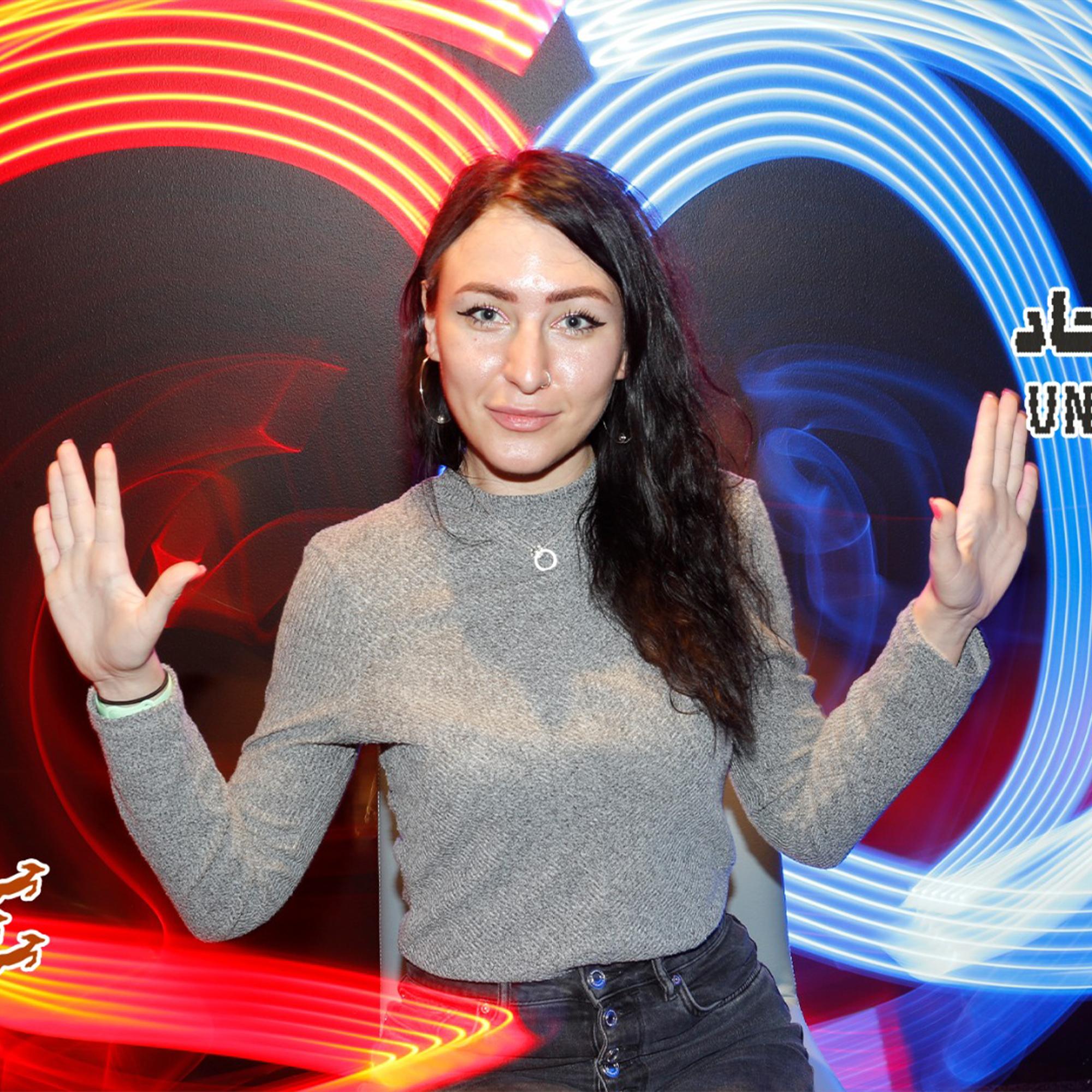 CREATE GLOWING MASTERPIECES WITH NEON EFFECTS! PERFECT FOR NIGHT EVENTS & WEDDINGS IN DUBAI. BOOK NOW!