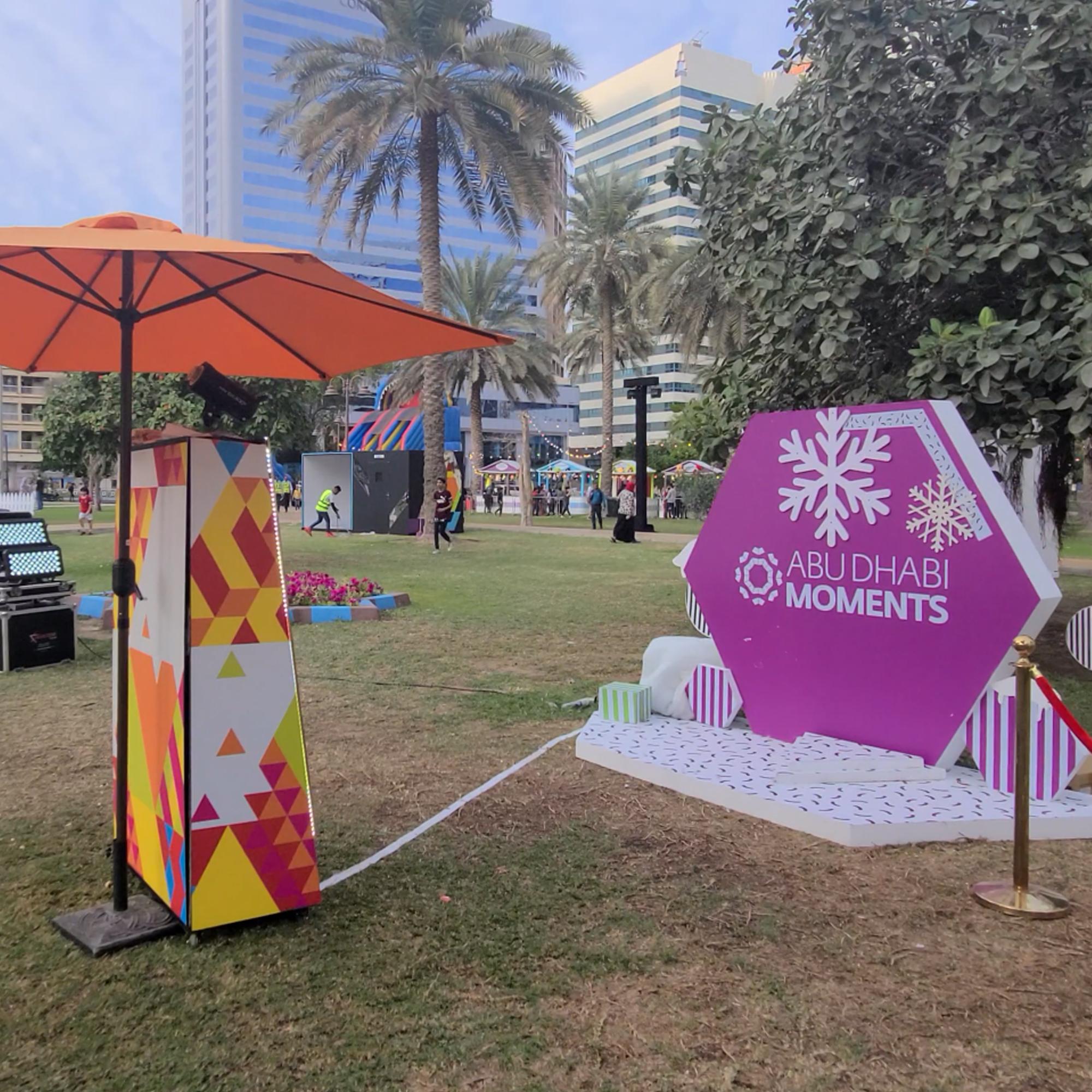 mirror photo booth Dubai